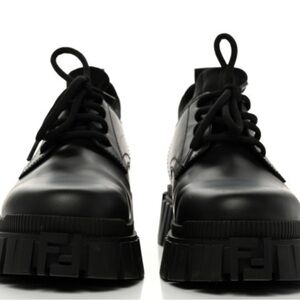 Fendi force black shoes
